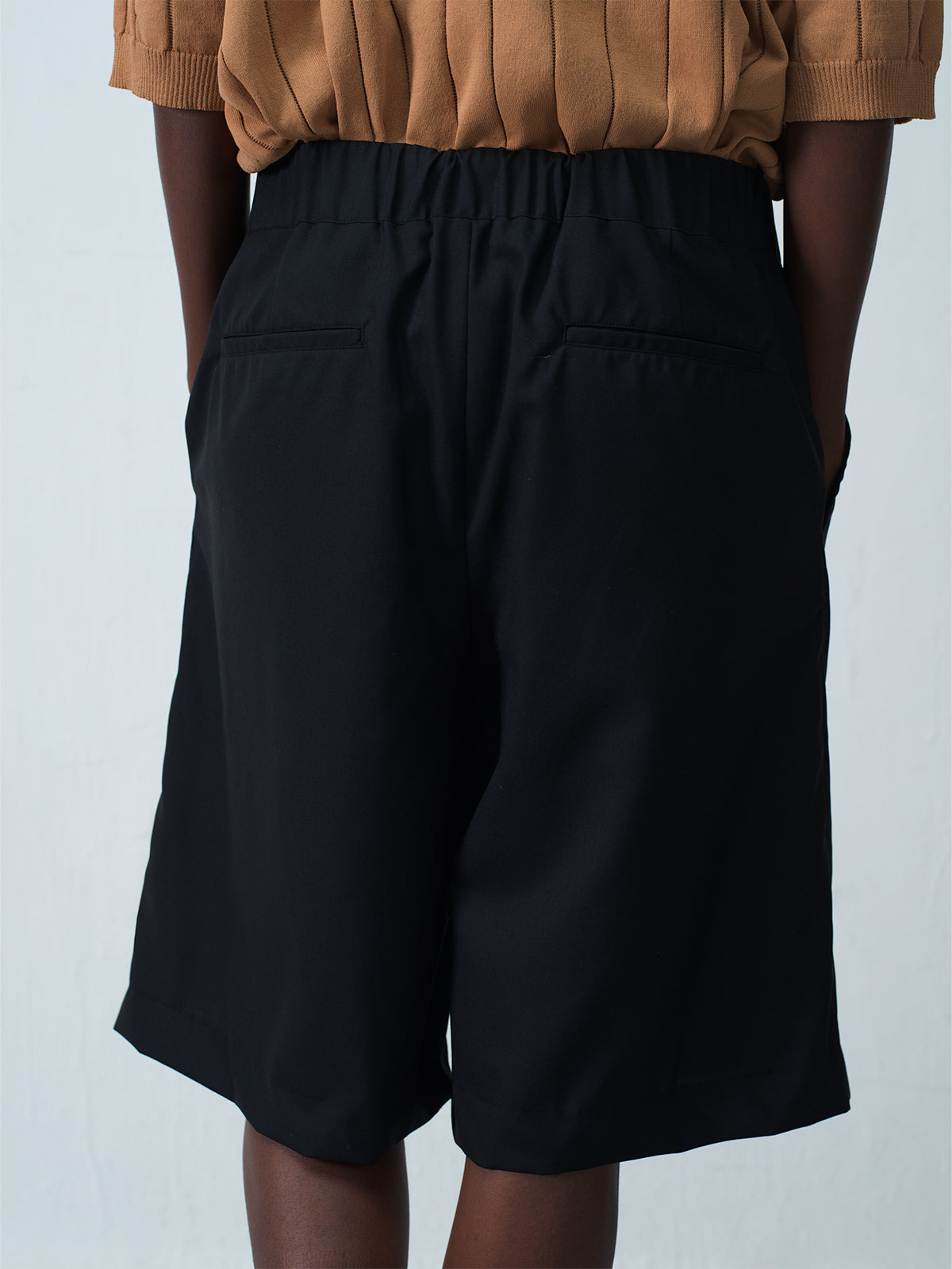WOOL BERMUDA PANTS